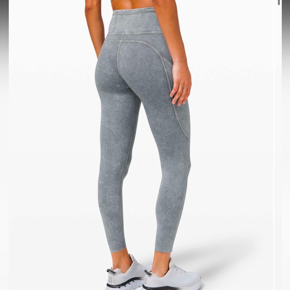 Lululemon Fast and Free High Rise Tight 25" Ice Dye Nulux 2 gray tie dye legging